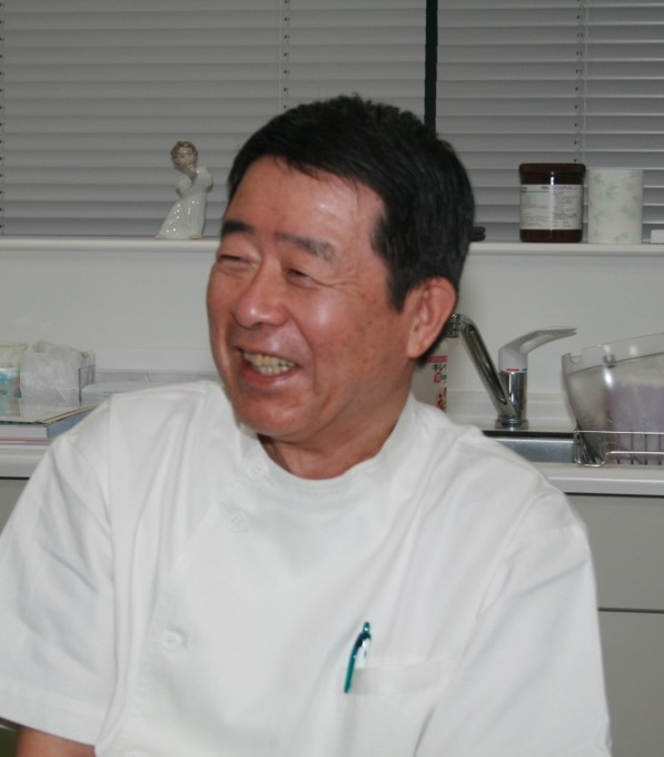 白川洋一院長