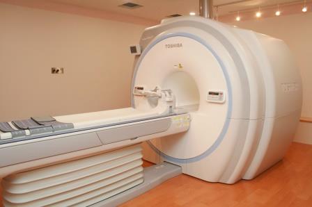 MRI装置 3テスラ（1台）